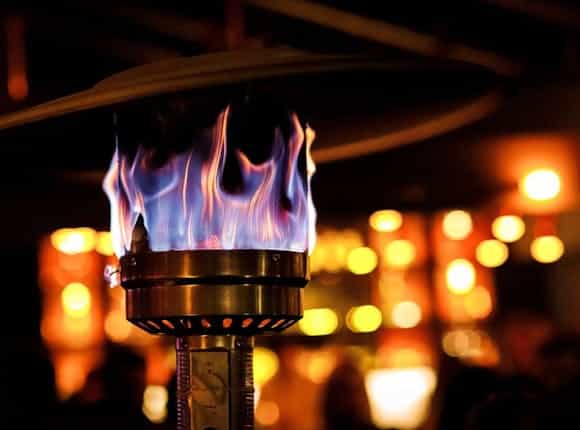 Flamme als Beispiel für eine Gas-Heizanlage von Steinkühler in Leverkusen.